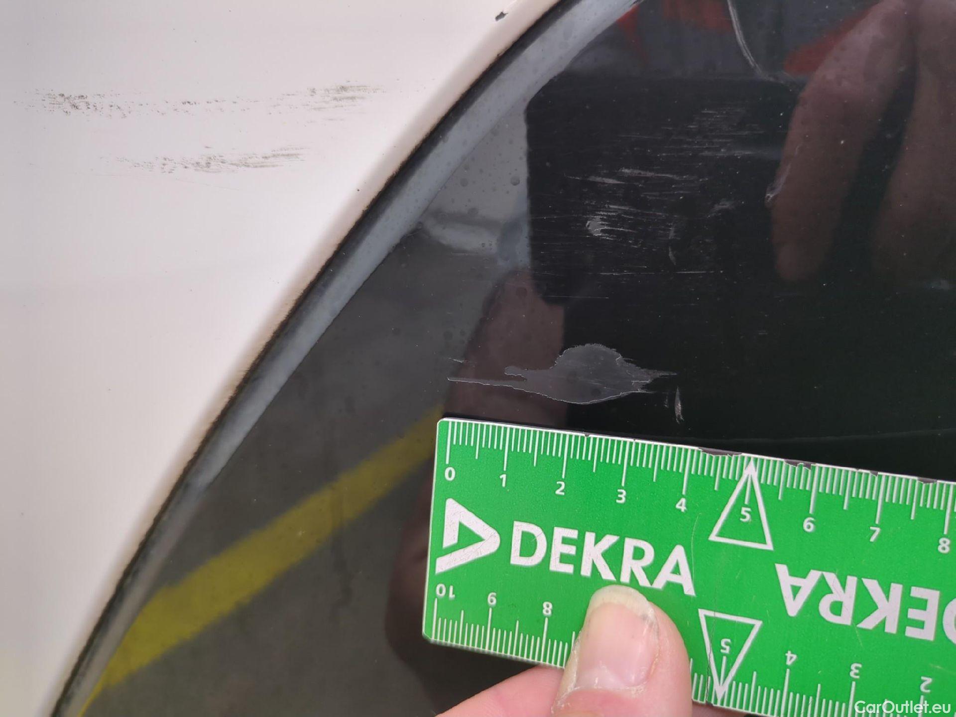  Toyota  Corolla TOYOTA  / 2018 / 5P / Berline Hybride 122h Dynamic Business Beyond Zer #21