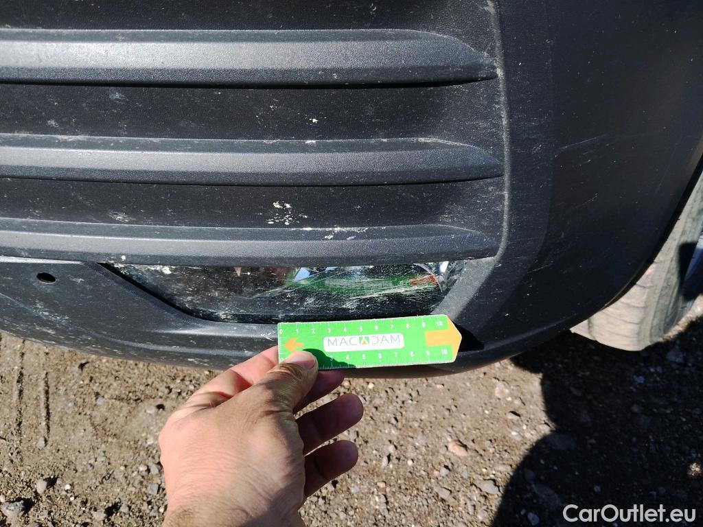  Land Rover  Discovery VOLKSWAGEN Transporter / 2020 / 4P / furgón Furgón Corto TN 2.0 TDI 110kW 4MO #12