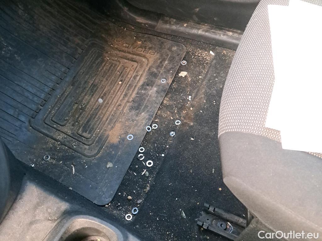  Toyota  Proace TOYOTA  COMBI CITY 1.5D 75kW (100CV) GX L1 #29