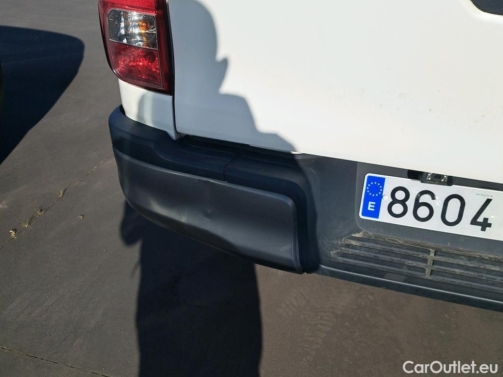  Toyota  Hilux TOYOTA  VU 2p 7G pickup 2.4 D-4D Cabina Extra GX 4x4 #18