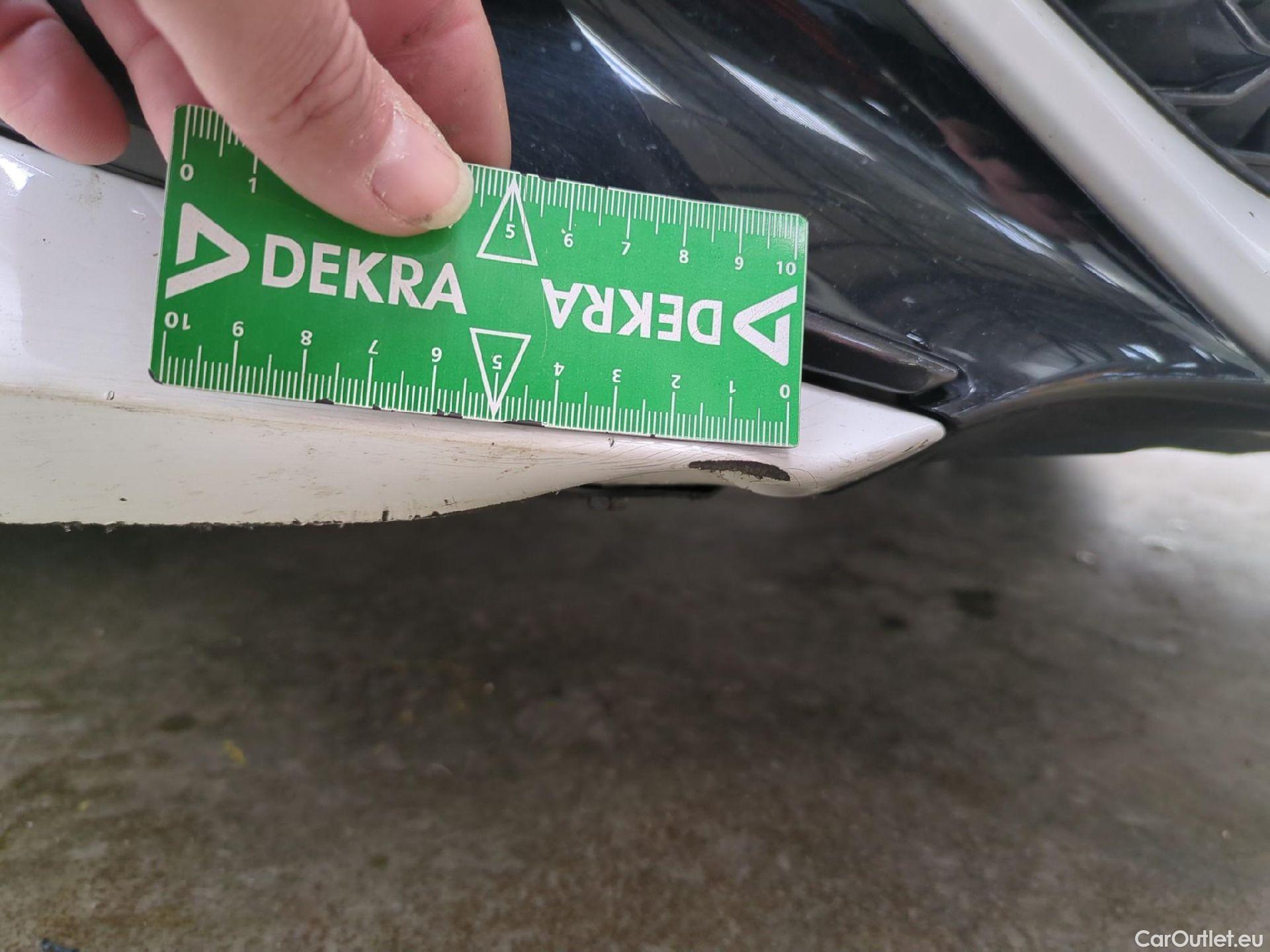  Toyota  Corolla TOYOTA  / 2018 / 5P / Berline Hybride 122h Dynamic Business Beyond Zer #4