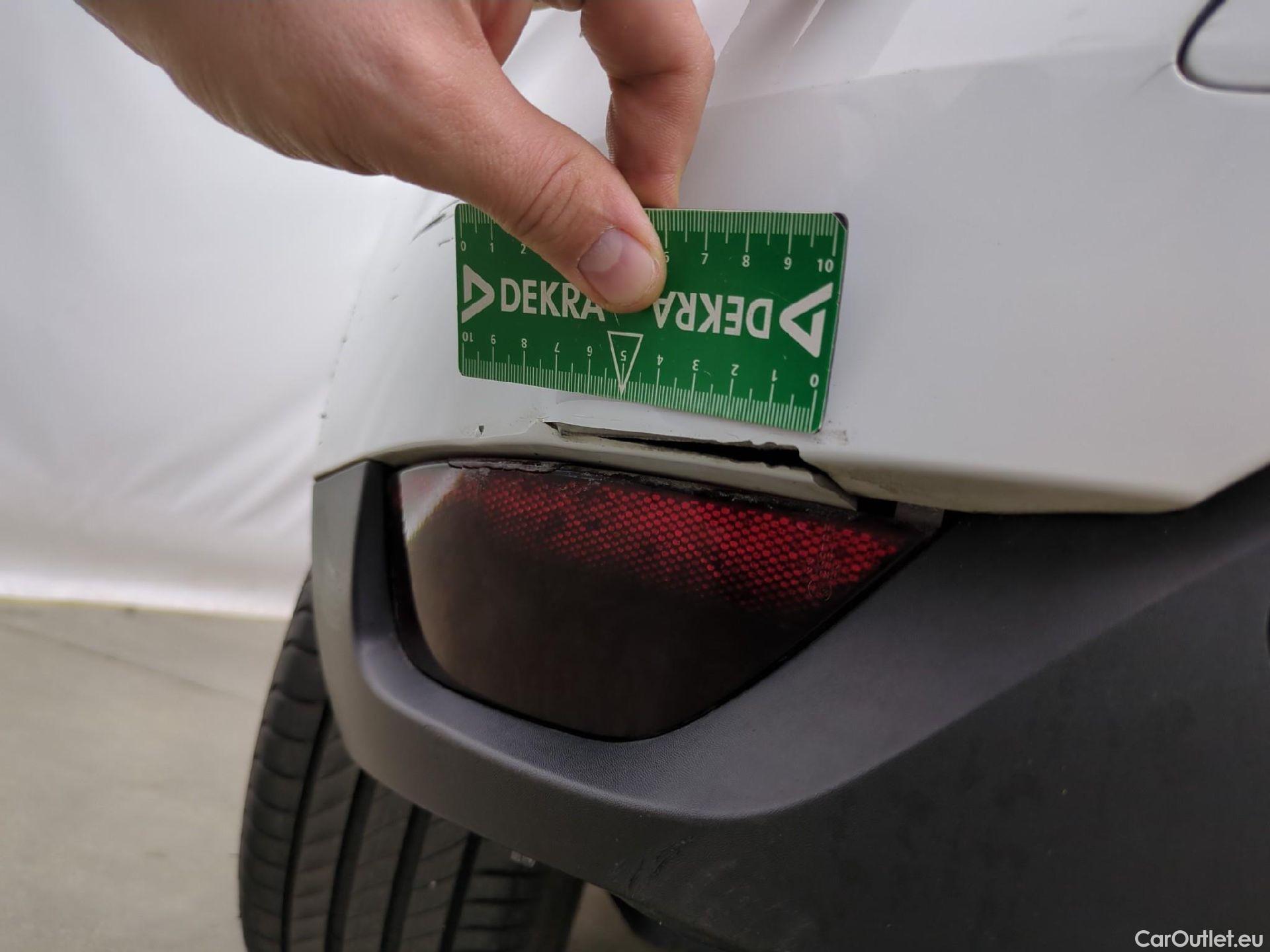  Renault  Megane  IV Berline 5pt. Société Air Nav 1.5 dCi 90CV BVM6 E6 #54