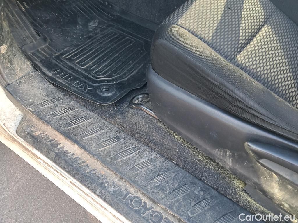  Toyota  Hilux TOYOTA  VU 2p 7G pickup 2.4 D-4D Cabina Extra GX 4x4 #29