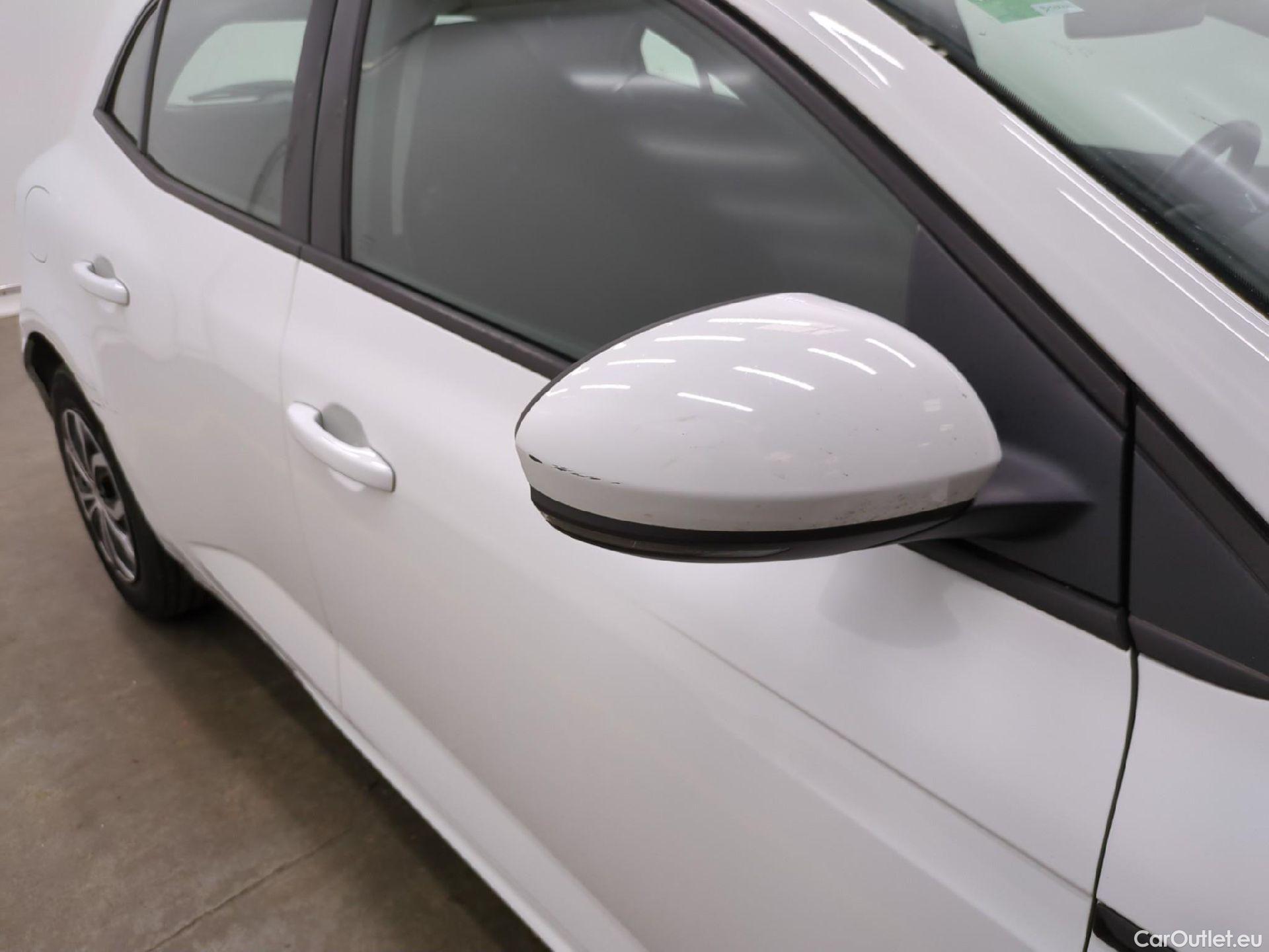  Renault  Megane  IV Berline 5pt. Société Air Nav 1.5 dCi 90CV BVM6 E6 #20