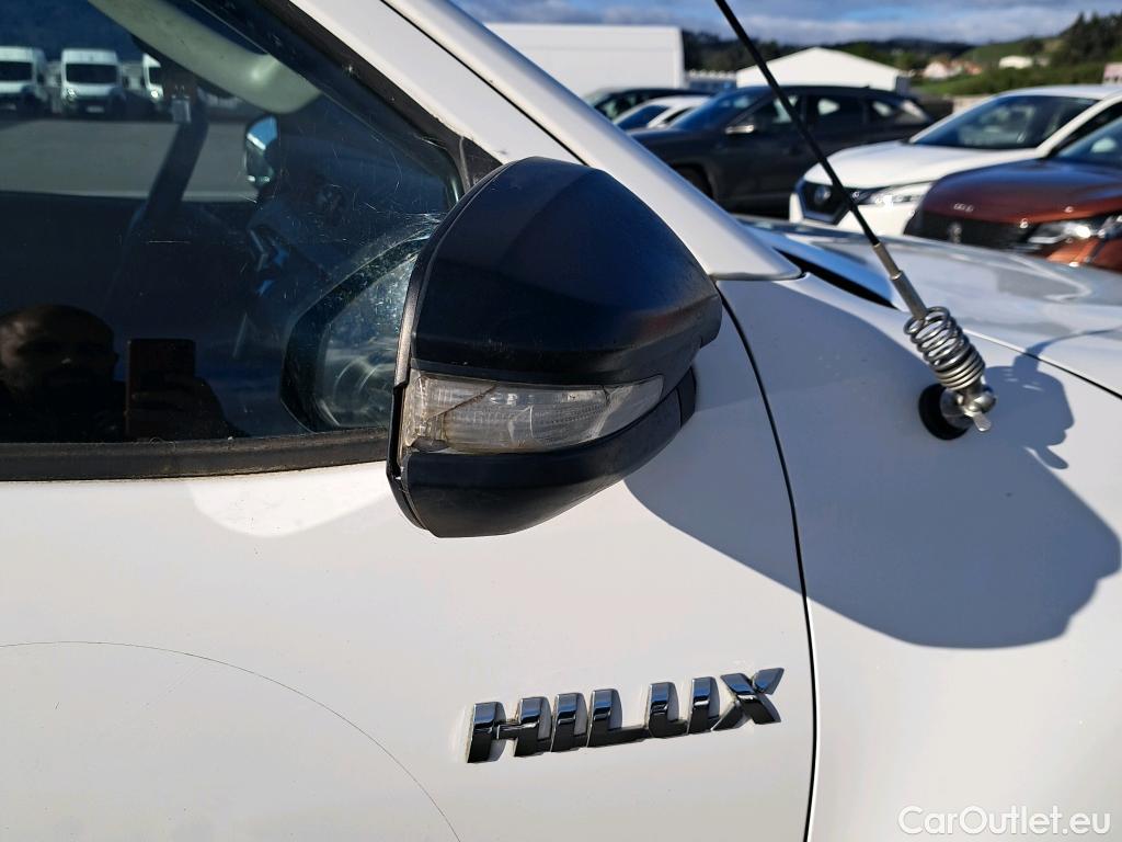  Toyota  Hilux TOYOTA  VU 2p 7G pickup 2.4 D-4D Cabina Extra GX 4x4 #3