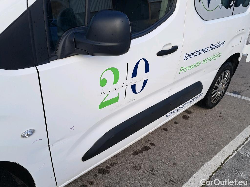  Toyota  Proace TOYOTA  COMBI CITY 1.5D 75kW (100CV) GX L1 #8