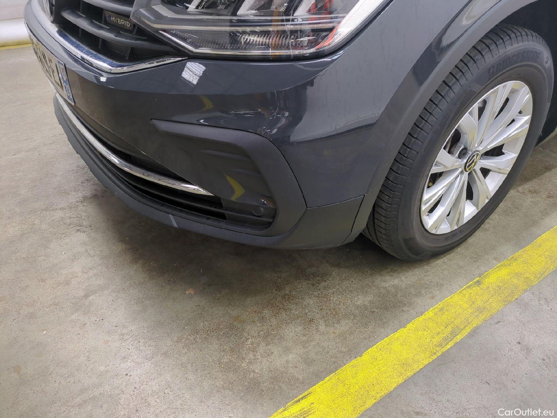  Volkswagen  Tiguan VOLKSWAGEN  / 2020 / 5P / SUV 1.4 eHybrid 245 DSG6 Life Business #11