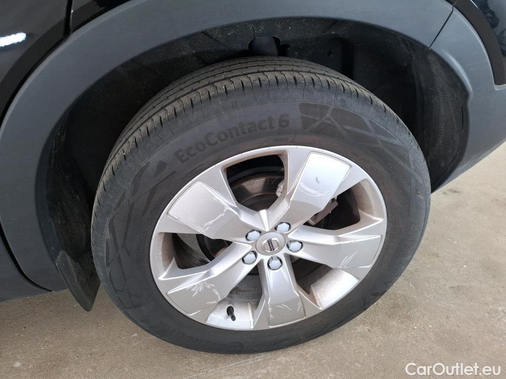  Volvo  XC 40 XC40 Momentum 2WD 1.5 130CV BVA8 E6d #1