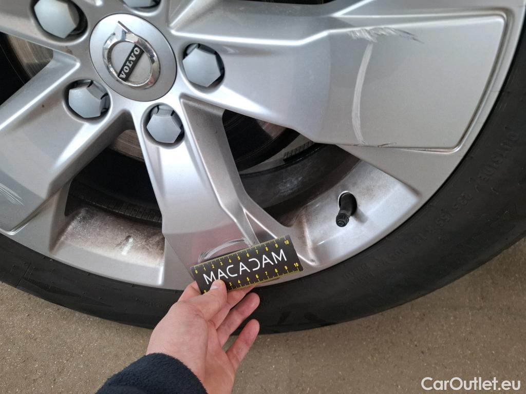  Volvo  XC 40 XC40 Momentum 2WD 1.5 130CV BVA8 E6d #14