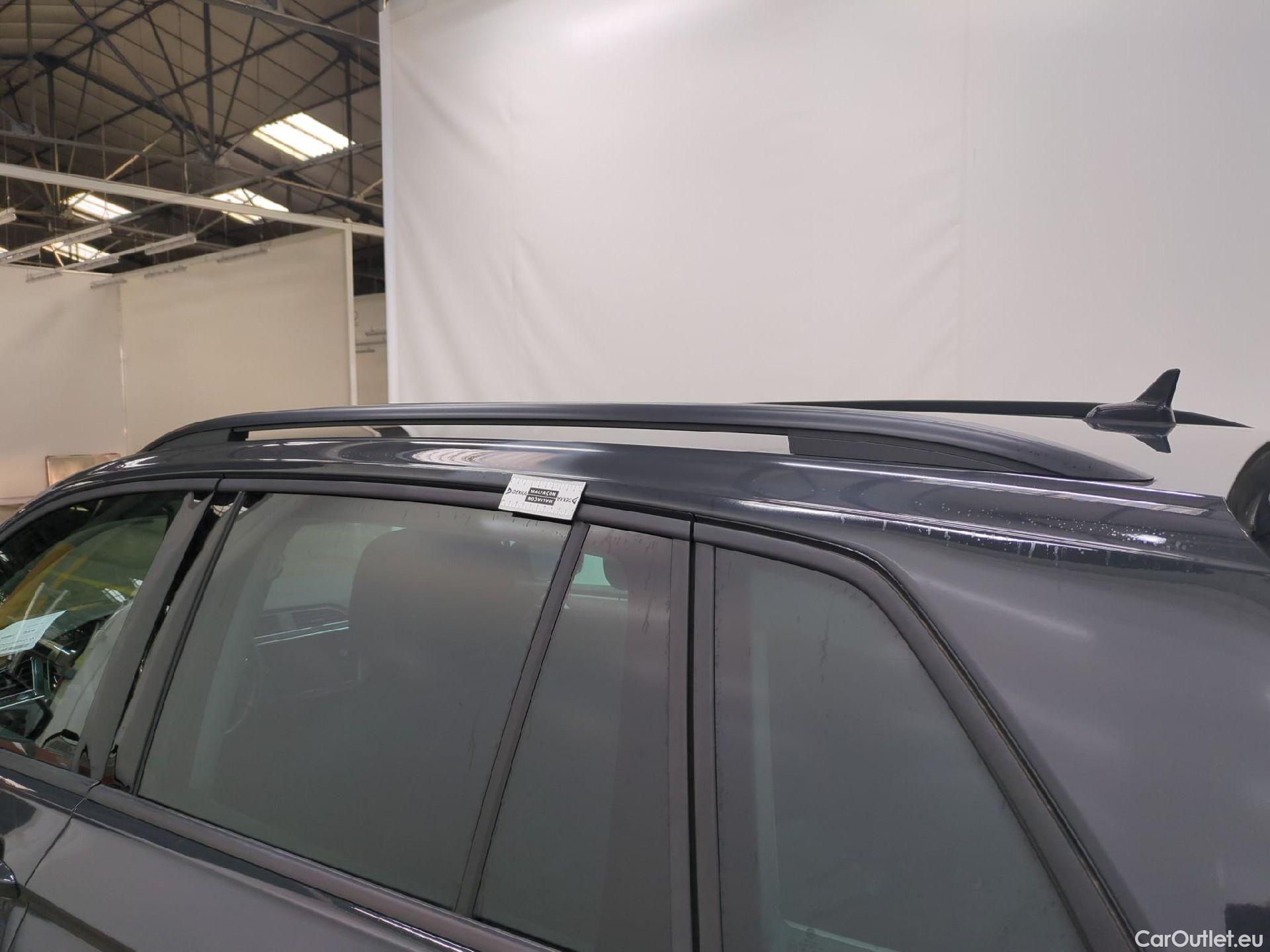  Volkswagen  Tiguan VOLKSWAGEN  / 2020 / 5P / SUV 1.4 eHybrid 245 DSG6 Life Business #14