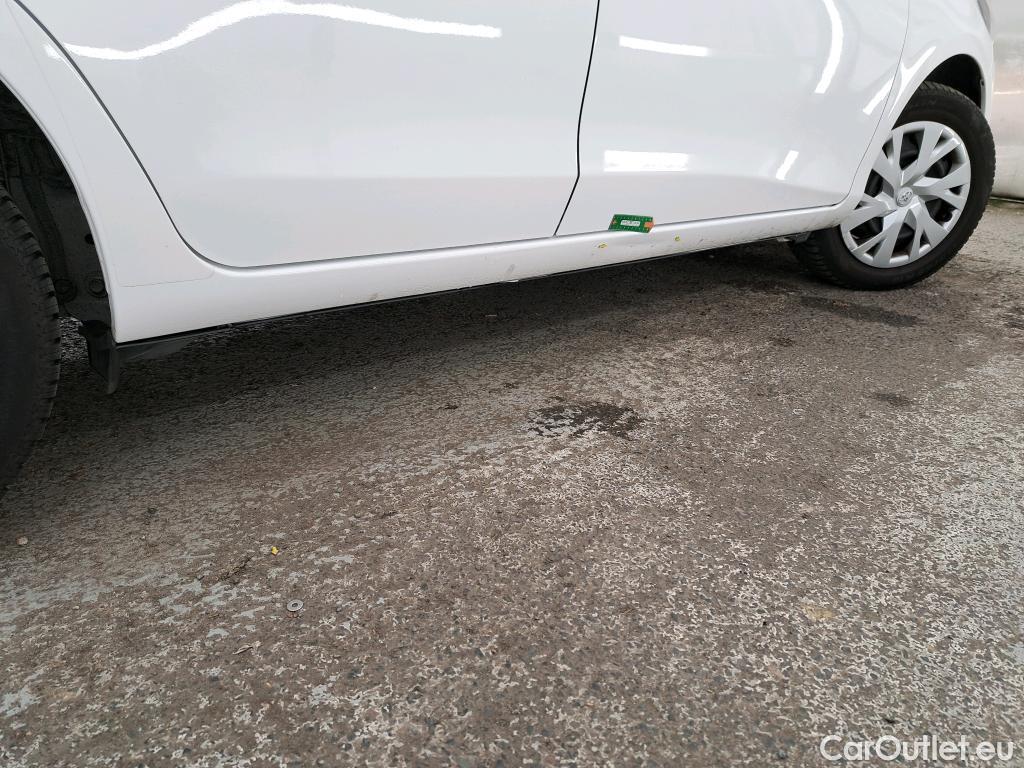  Toyota  Yaris TOYOTA  5p Berline 110 VVT-i France Business #8