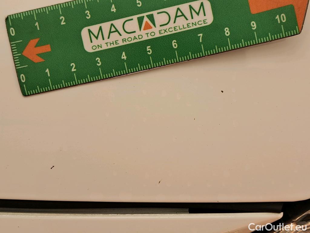  Toyota  Yaris TOYOTA  5p Berline 110 VVT-i France Business #4