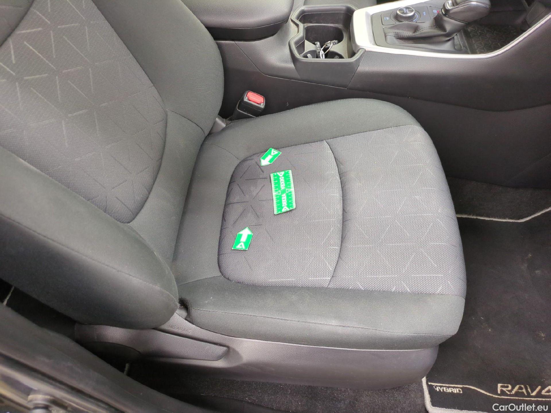  Toyota  RAV4 TOYOTA  Hybride / 2018 / 5P / SUV Hybride AWD Dynamic Business #10