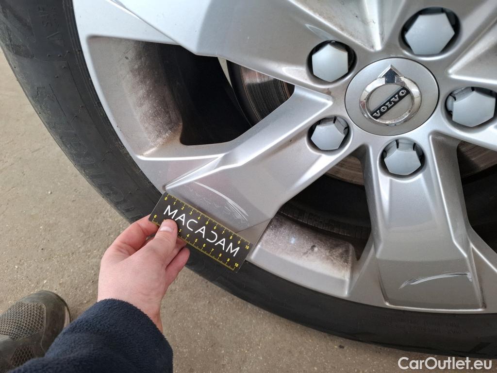  Volvo  XC 40 XC40 Momentum 2WD 1.5 130CV BVA8 E6d #15