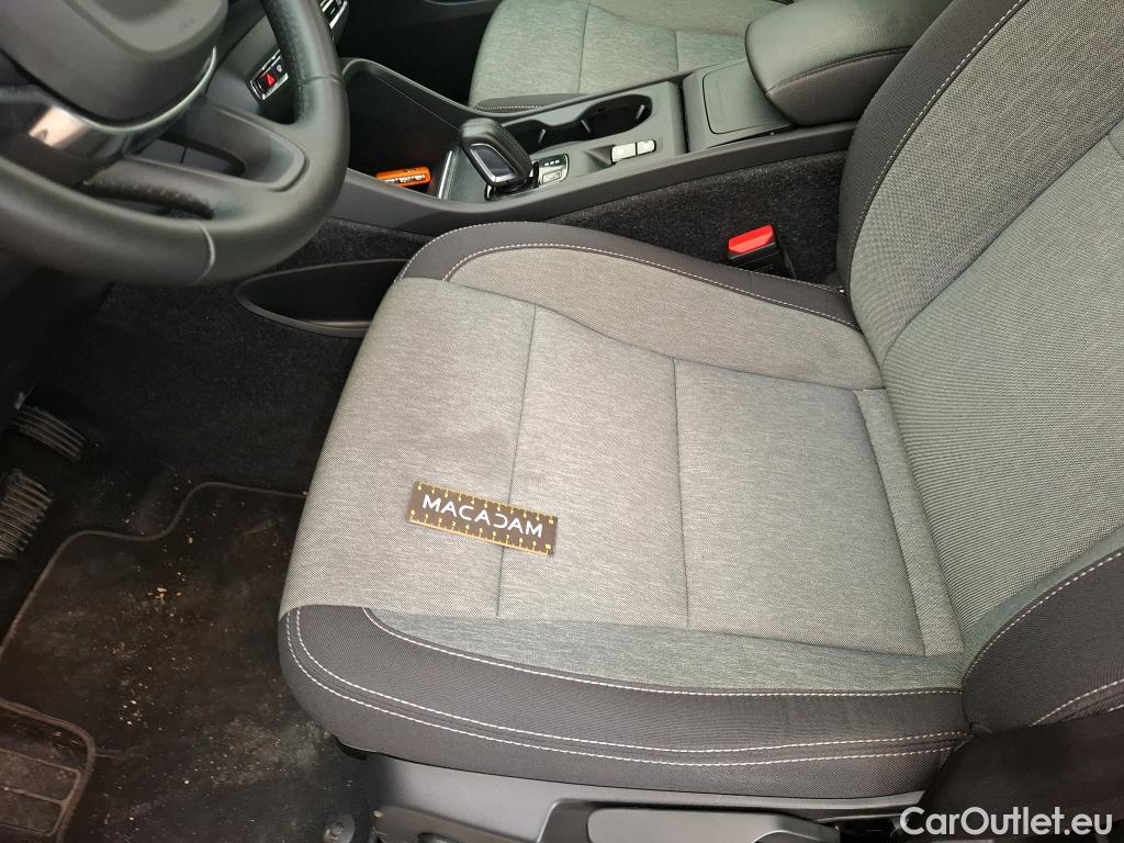  Volvo  XC 40 XC40 Momentum 2WD 1.5 130CV BVA8 E6d #16