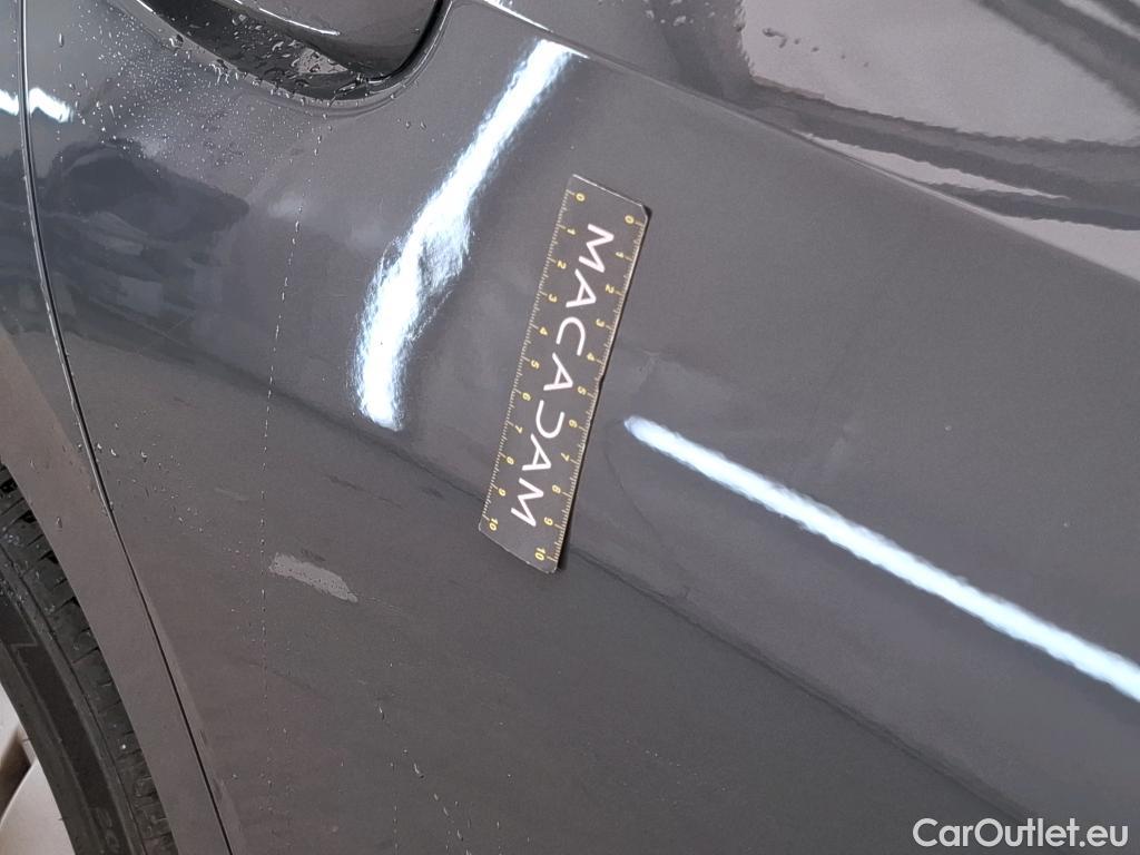  Volkswagen  Golf   / 2020 / 5P / Berline 2.0 TDI SCR 115 DSG7 LIFE BUSINESS #2