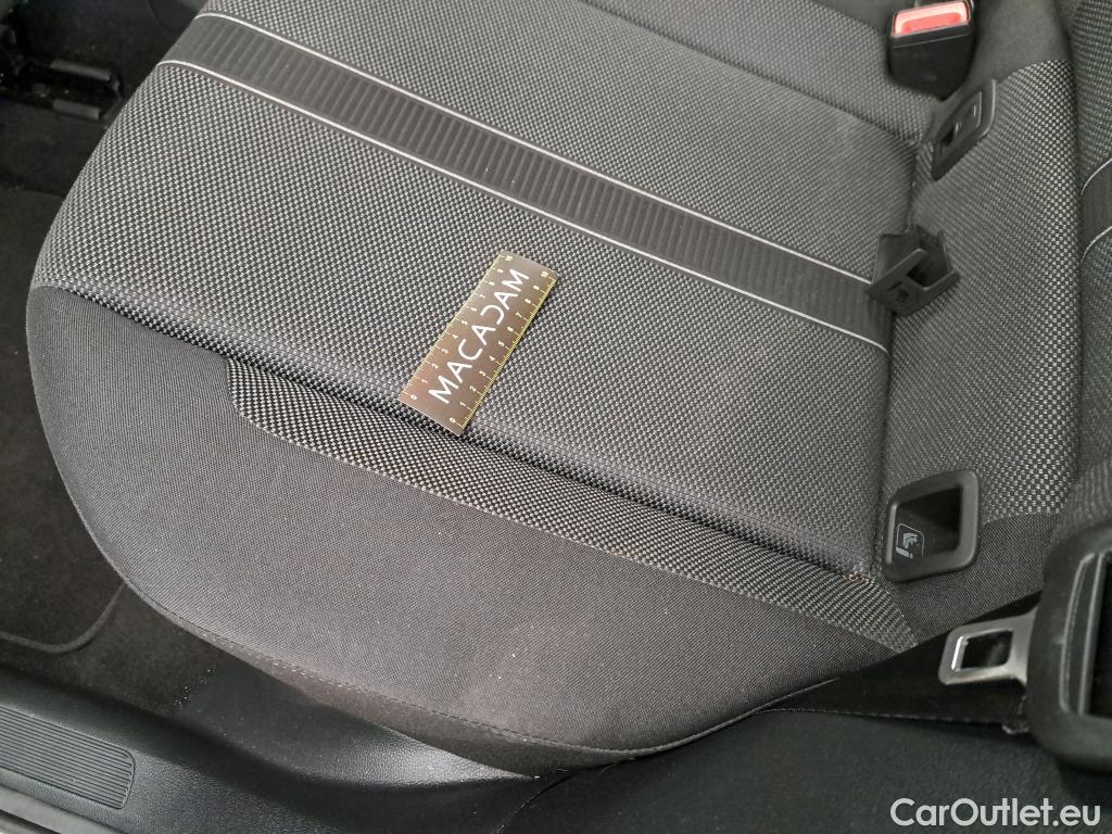  Volkswagen  T-ROC VOLKSWAGEN  / 2021 / 5P / SUV 1.5 TSI 150 EVO LIFE PLUS DSG7 #11