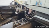  Volvo  XC60 T6 AWD Recharge Essential Auto #7