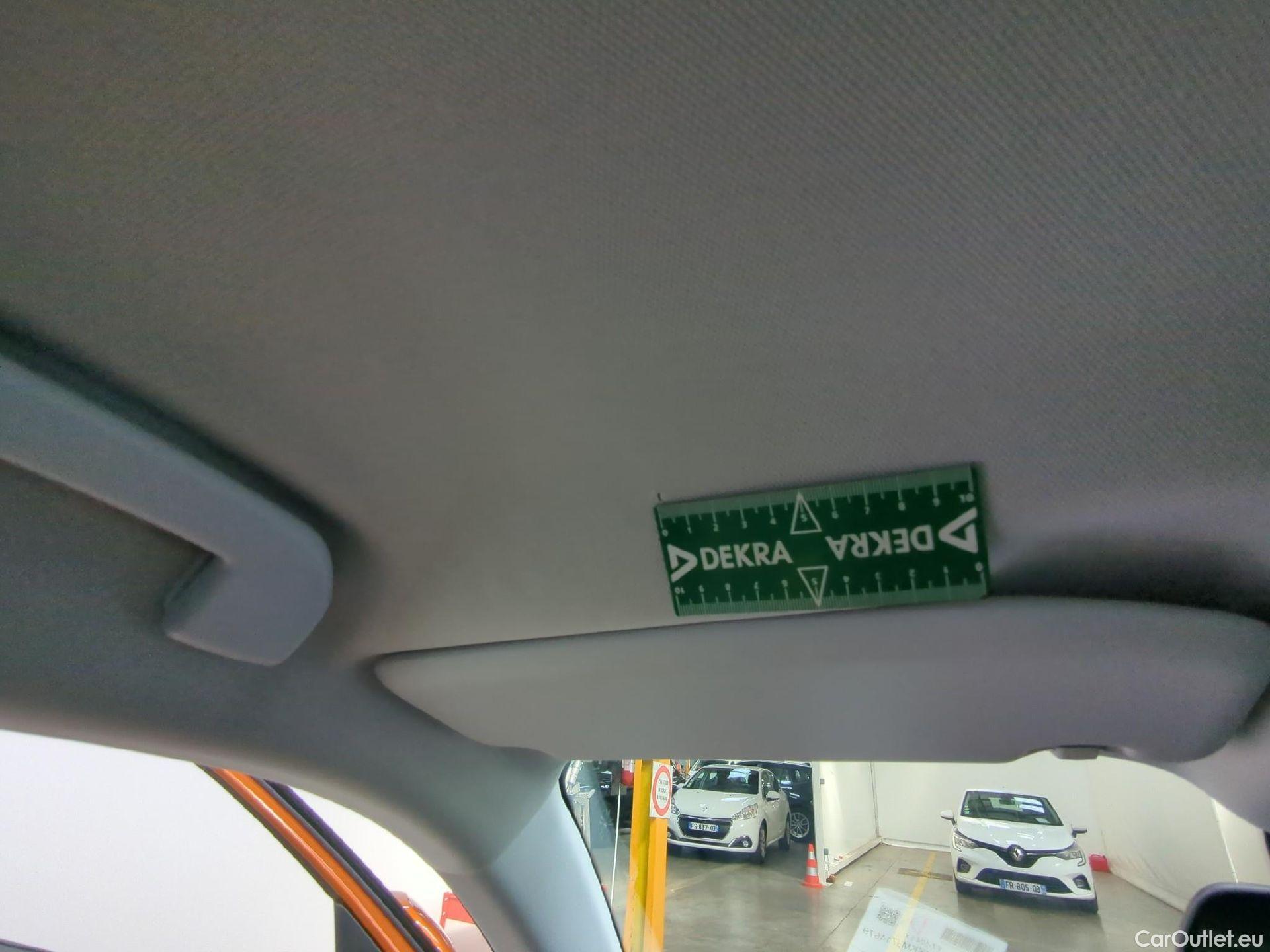  Peugeot  2008  Active Business 1.2 PureTech 100CV BVM6 E6d / VO RECONDITIONNE - PHOTOS AVANT RECONDITIONNEMENT #6