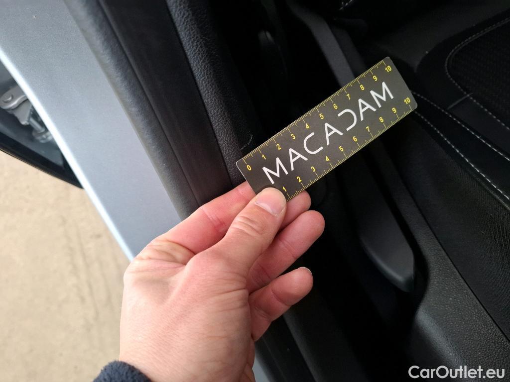  Renault  Megane  IV Berline 5 ptes. Techno 1.5 dCi 115CV BVA7 E6d #15