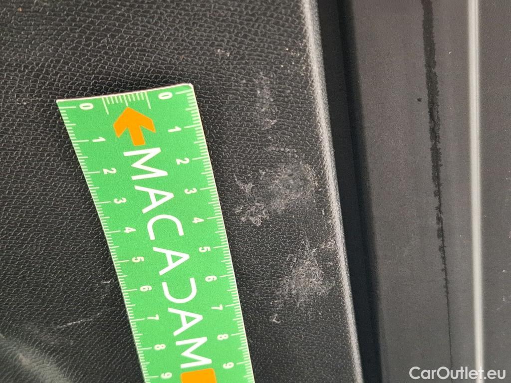  Peugeot  3008  II GT 1.2 PureTech 130CV BVA8 E6d #28