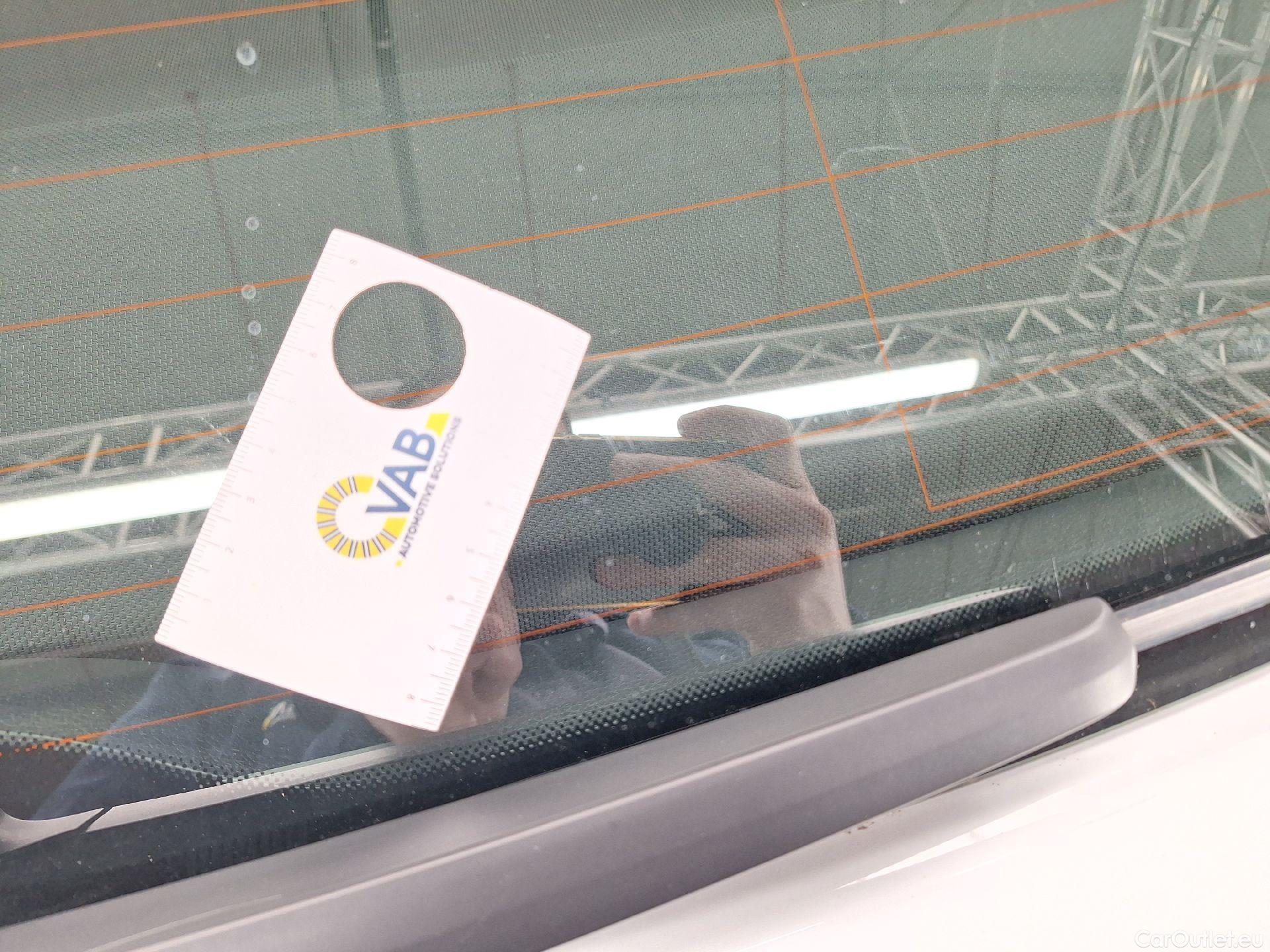  Audi  A3 Audi,  Sportback FL'16, Audi  Sportback 1.6 30 TDi 85kW 5d #9