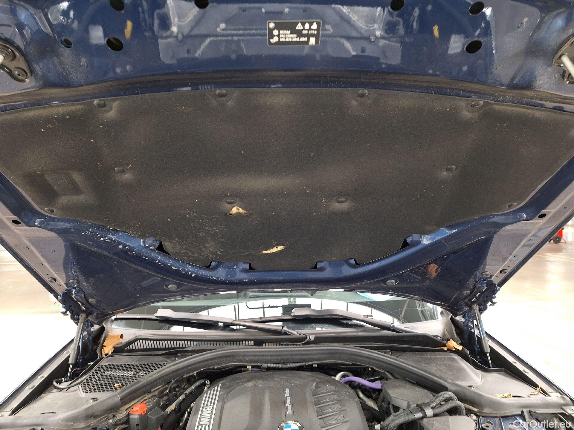  Bmw  Serie 3 BMW, 3-serie '18, BMW 3 Reeks Berline 318dA (100 kW) 4d #1