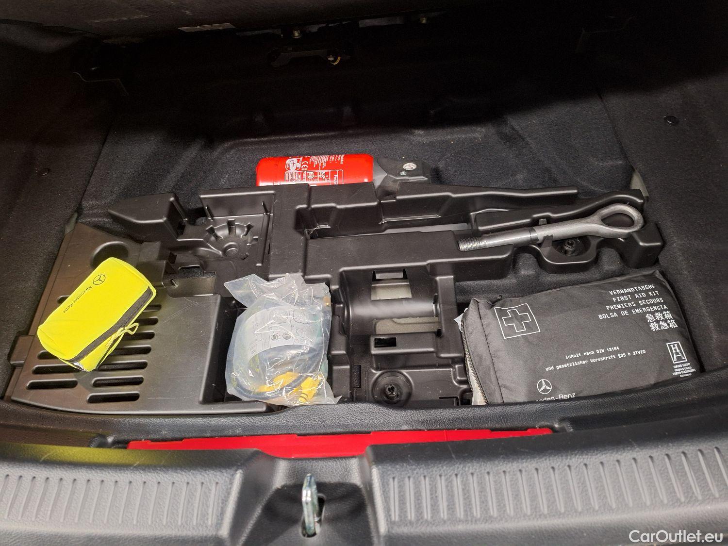  Mercedes  A-Klasse Mercedes, A-Class '18, Mercedes-Benz  A 180 Business Solution 5d #1