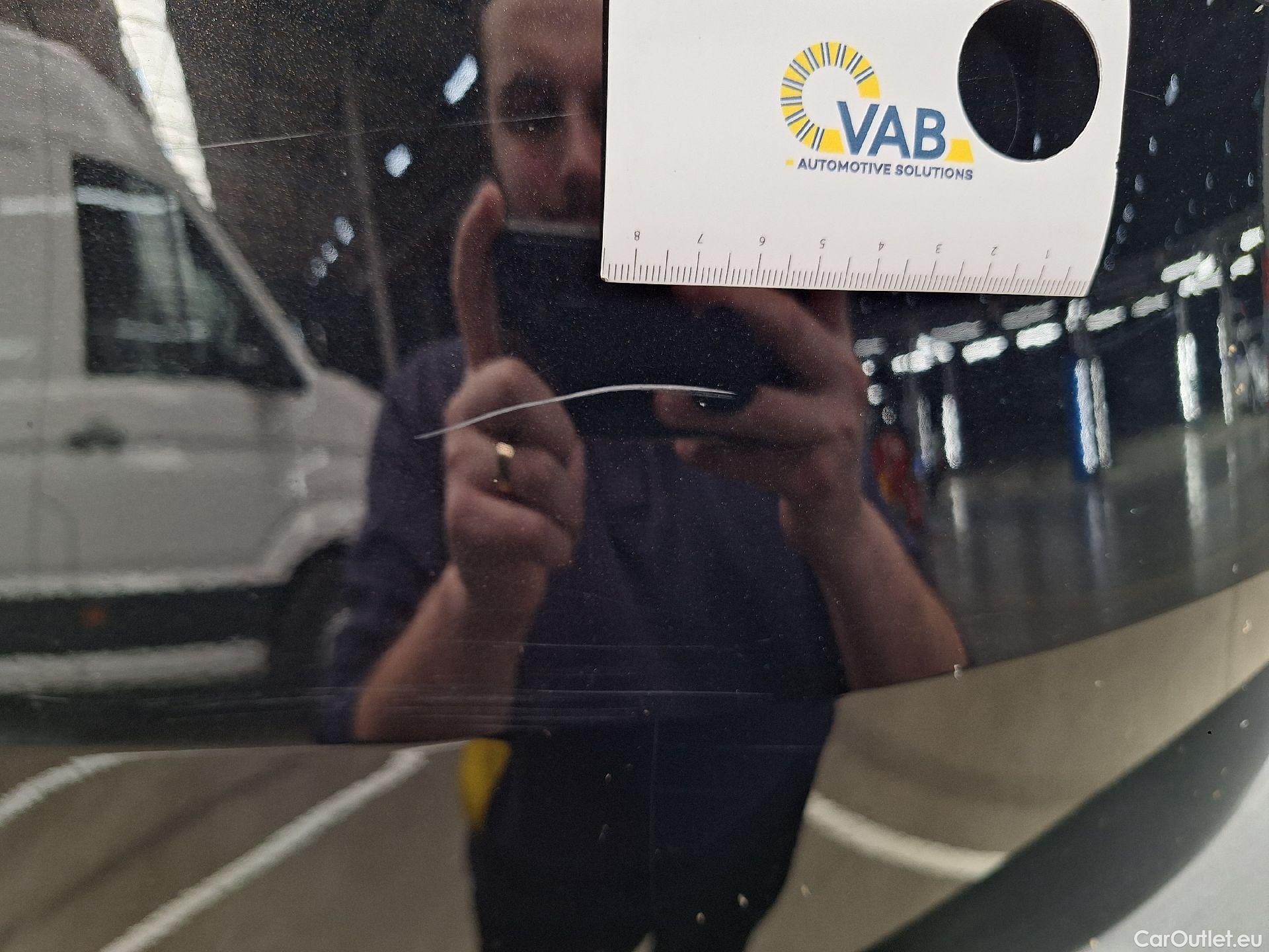  Skoda  Karoq Skoda,  '17, Skoda  1.6 CRTDI 85KW DSG7 Ambition 5d #34