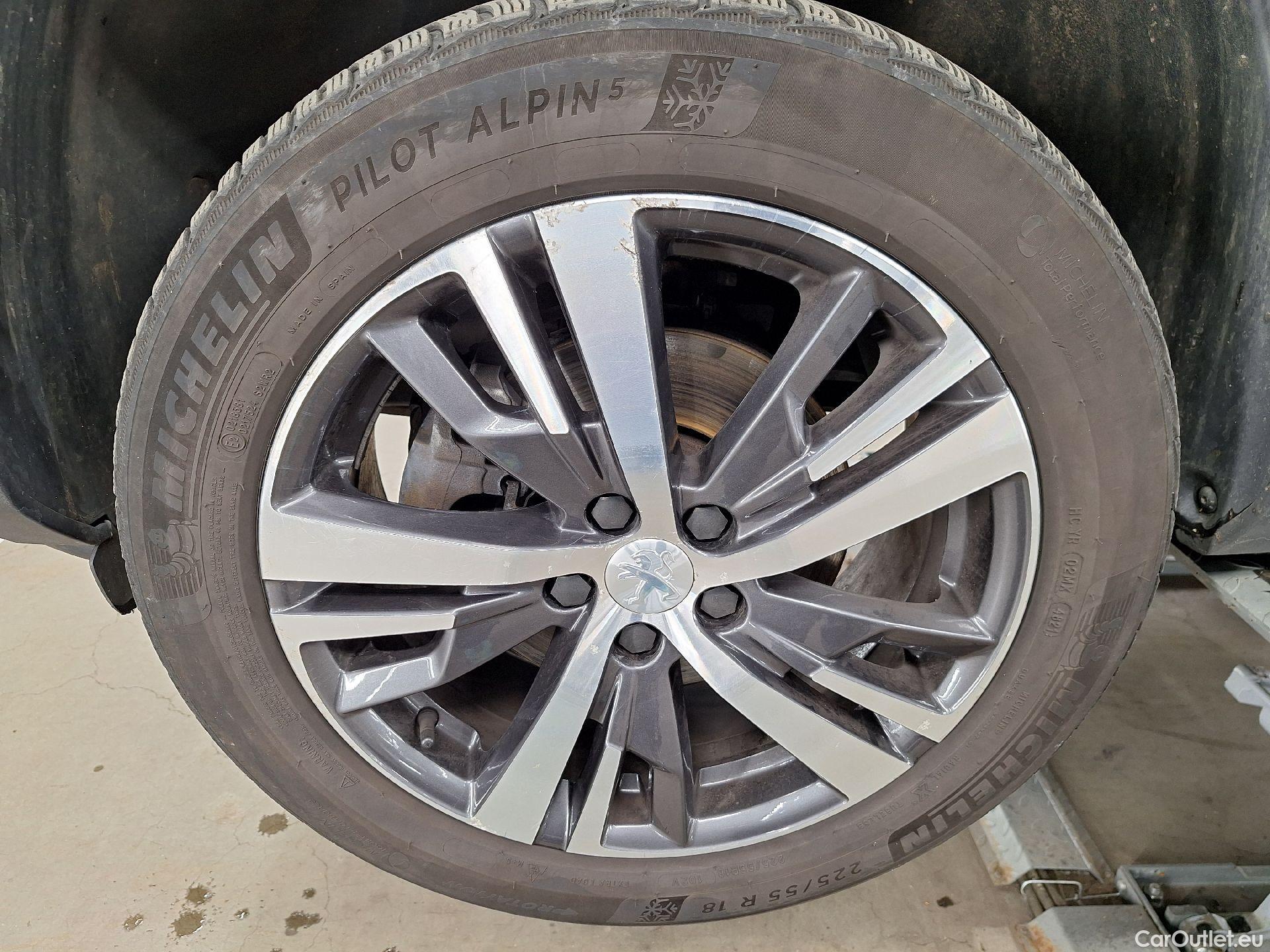  Peugeot  5008 Peugeot,  FL'20, Peugeot  1.5 BlueHDi 96kW S&S Allure 5d #47