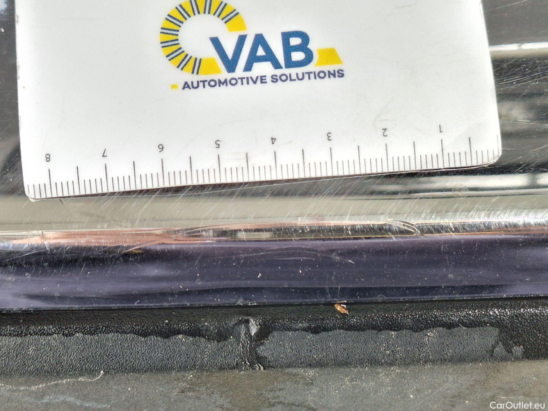  Peugeot  5008 Peugeot,  FL'20, Peugeot  1.5 BlueHDi 96kW S&S Allure 5d #25