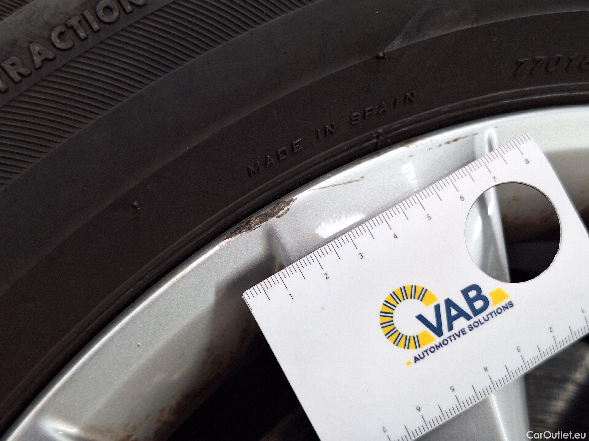  Skoda  Karoq Skoda,  '17, Skoda  1.6 CRTDI 85KW DSG7 Ambition 5d #53