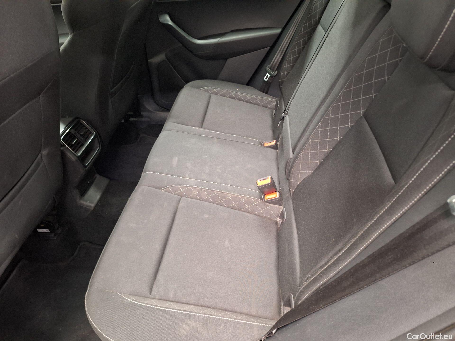  Skoda  Karoq Skoda,  '17, Skoda  1.6 CRTDI 85KW DSG7 Ambition 5d #8