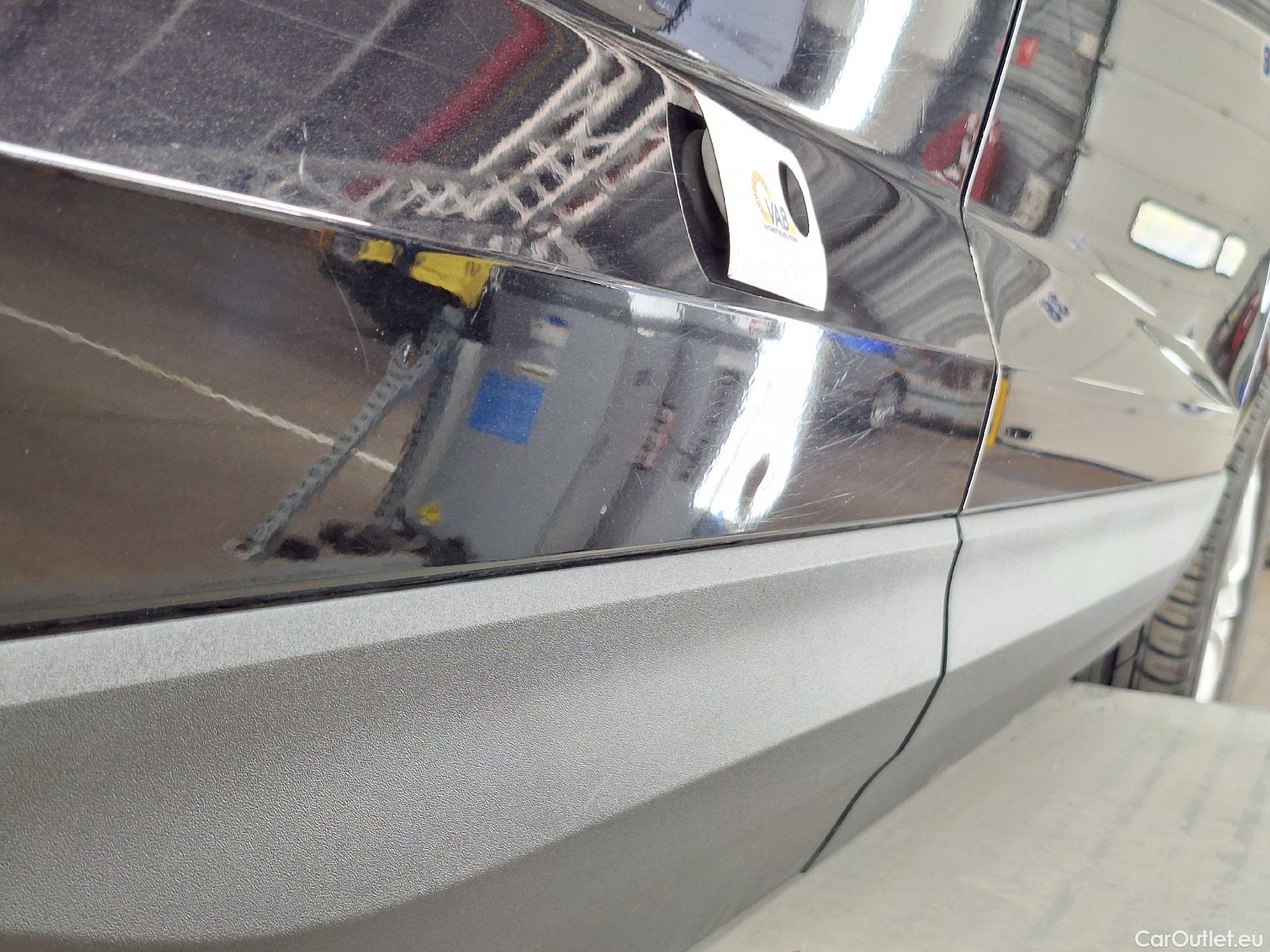  Skoda  Karoq Skoda,  '17, Skoda  1.6 CRTDI 85KW DSG7 Ambition 5d #41