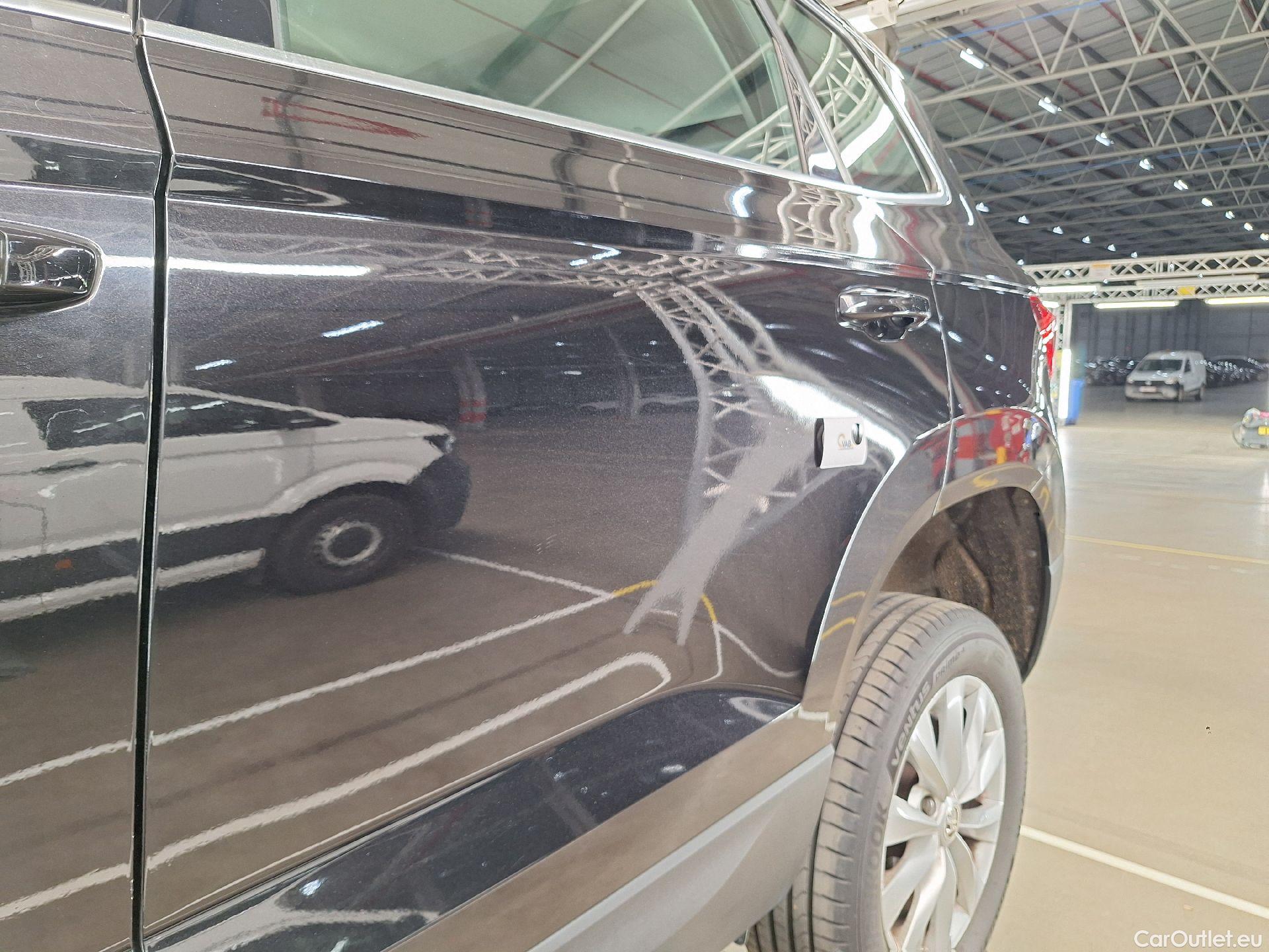  Skoda  Karoq Skoda,  '17, Skoda  1.6 CRTDI 85KW DSG7 Ambition 5d #27