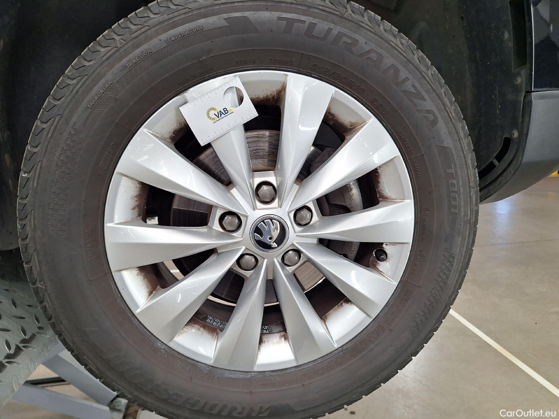  Skoda  Karoq Skoda,  '17, Skoda  1.6 CRTDI 85KW DSG7 Ambition 5d #52