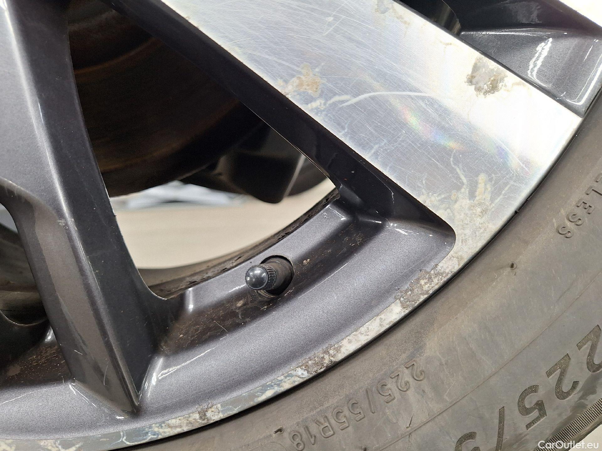  Peugeot  5008 Peugeot,  FL'20, Peugeot  1.5 BlueHDi 96kW S&S Allure 5d #36