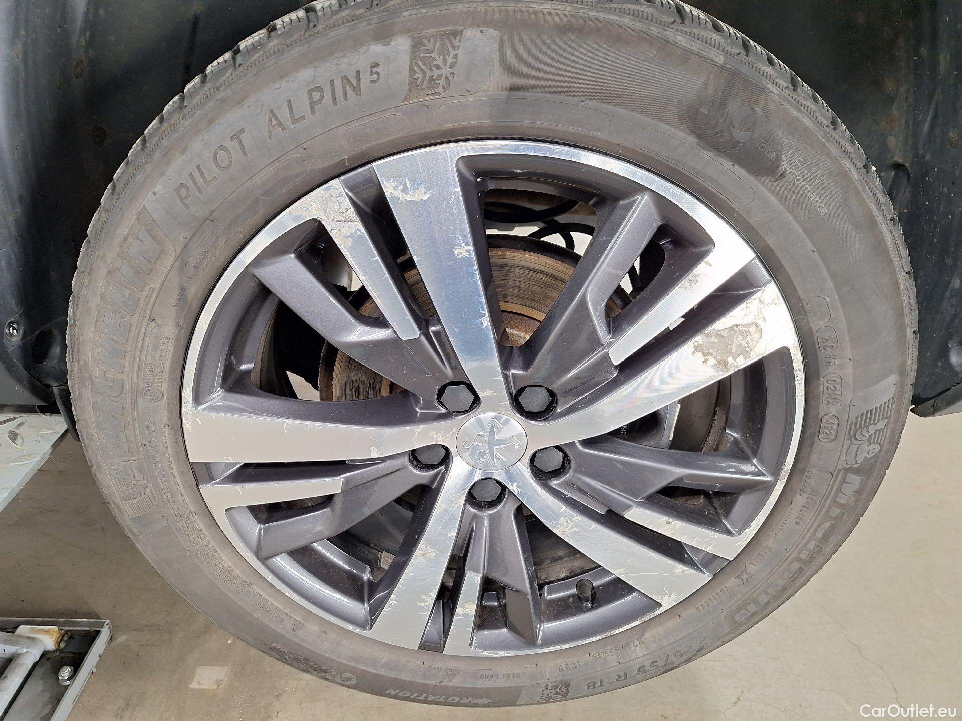  Peugeot  5008 Peugeot,  FL'20, Peugeot  1.5 BlueHDi 96kW S&S Allure 5d #34