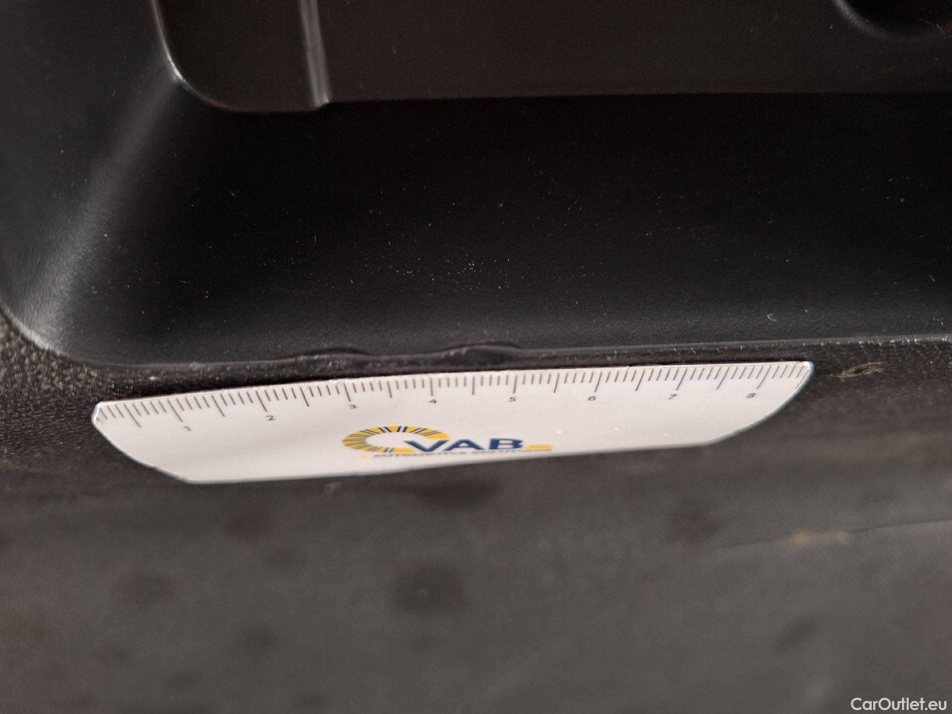  Peugeot  5008 Peugeot,  FL'20, Peugeot  1.5 BlueHDi 96kW S&S Allure 5d #67