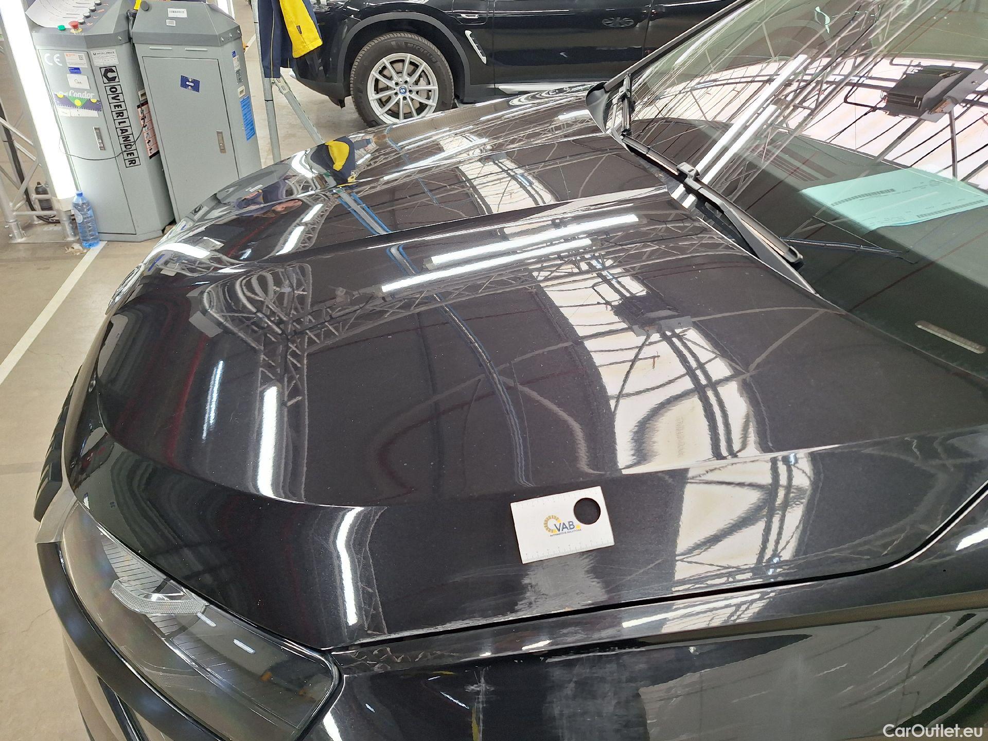  Skoda  Karoq Skoda,  '17, Skoda  1.6 CRTDI 85KW DSG7 Ambition 5d #1