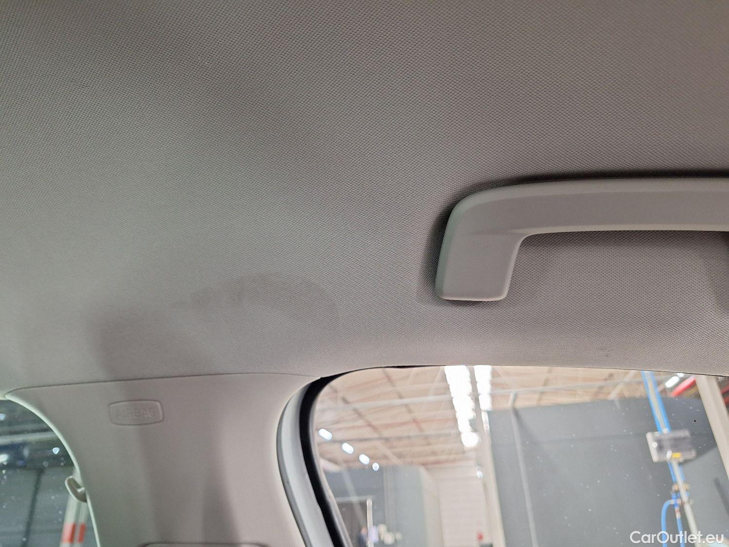  Skoda  Octavia Skoda,  Combi '20, Skoda  Combi 2.0 CRTDI 85kW Ambition 5d #81