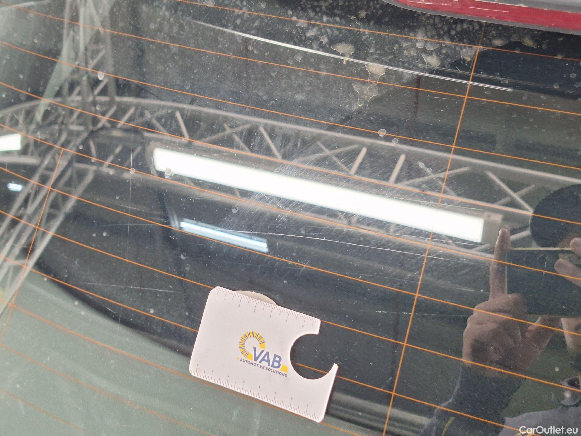  Volkswagen  Golf  VW, VIII '20, Volkswagen VIII 2.0 TDI 85kW Life 5d #8