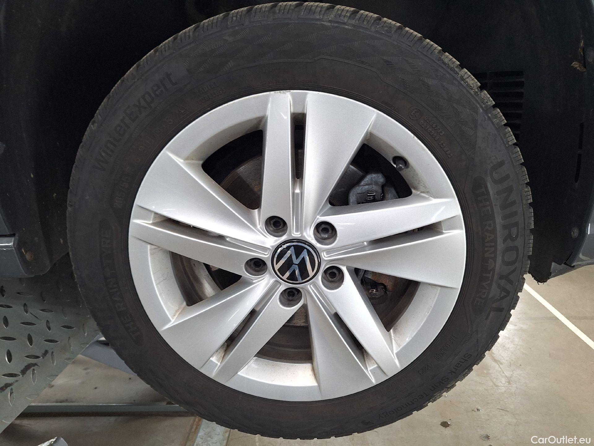  Volkswagen  Golf  VW, VIII '20, Volkswagen VIII 2.0 TDI 85kW Life 5d #31