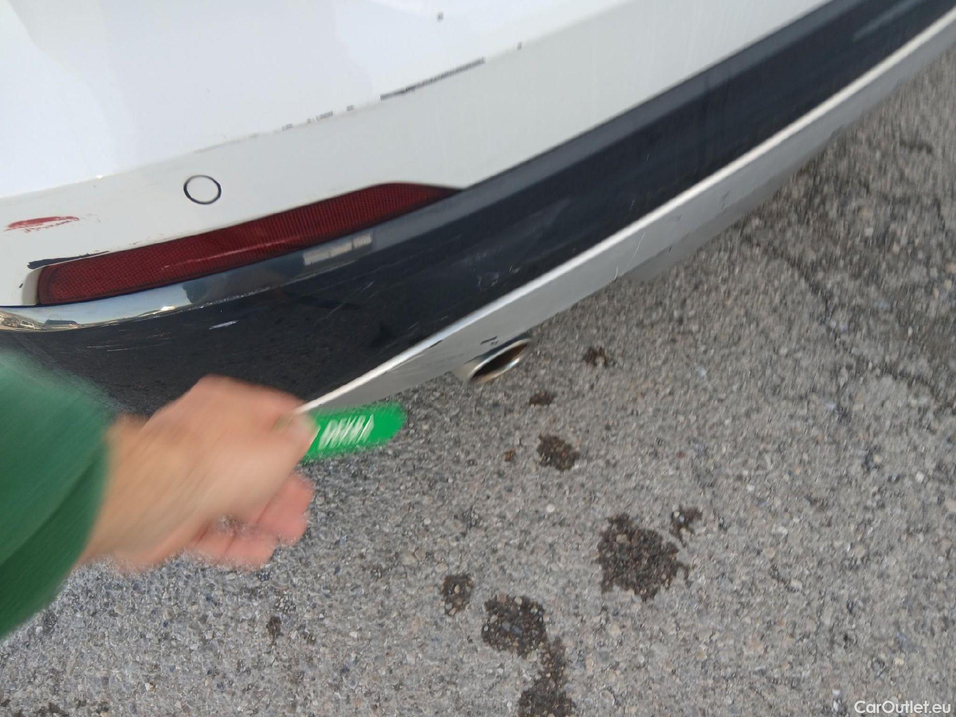  Audi  Q2 AUDI  / 2016 / 5P / todoterreno Design 30 TFSI 85kW (116CV) #15