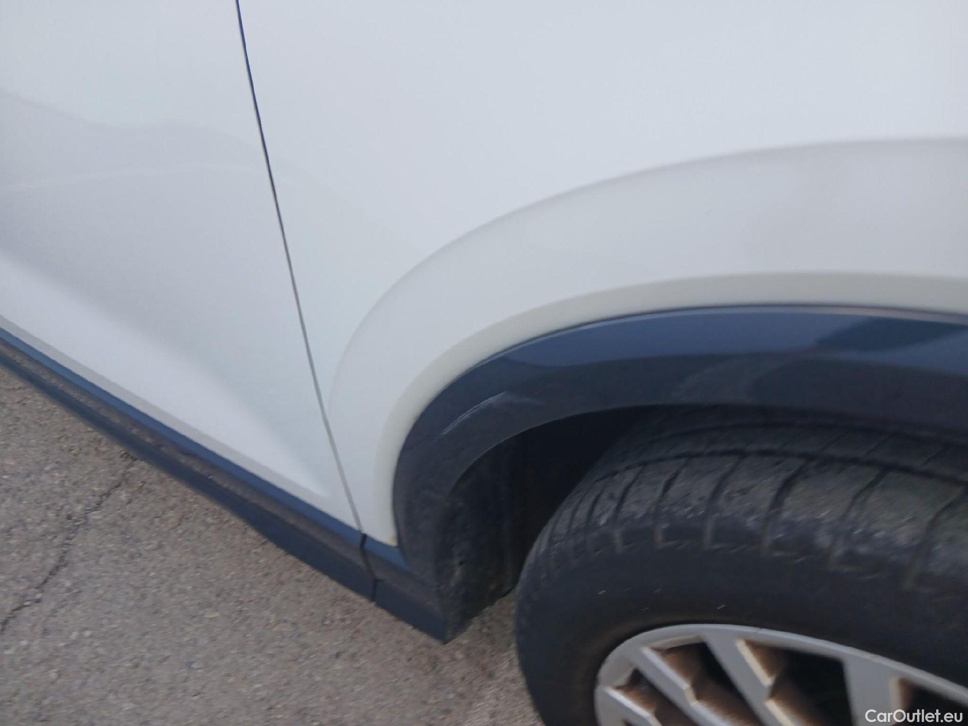  Audi  Q2 AUDI  / 2016 / 5P / todoterreno Design 30 TFSI 85kW (116CV) #30