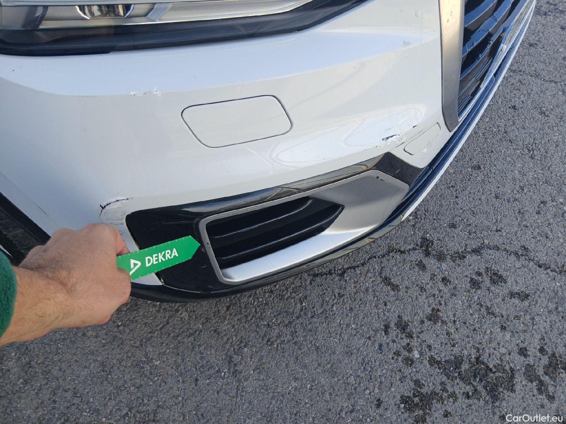  Audi  Q2 AUDI  / 2016 / 5P / todoterreno Design 30 TFSI 85kW (116CV) #3