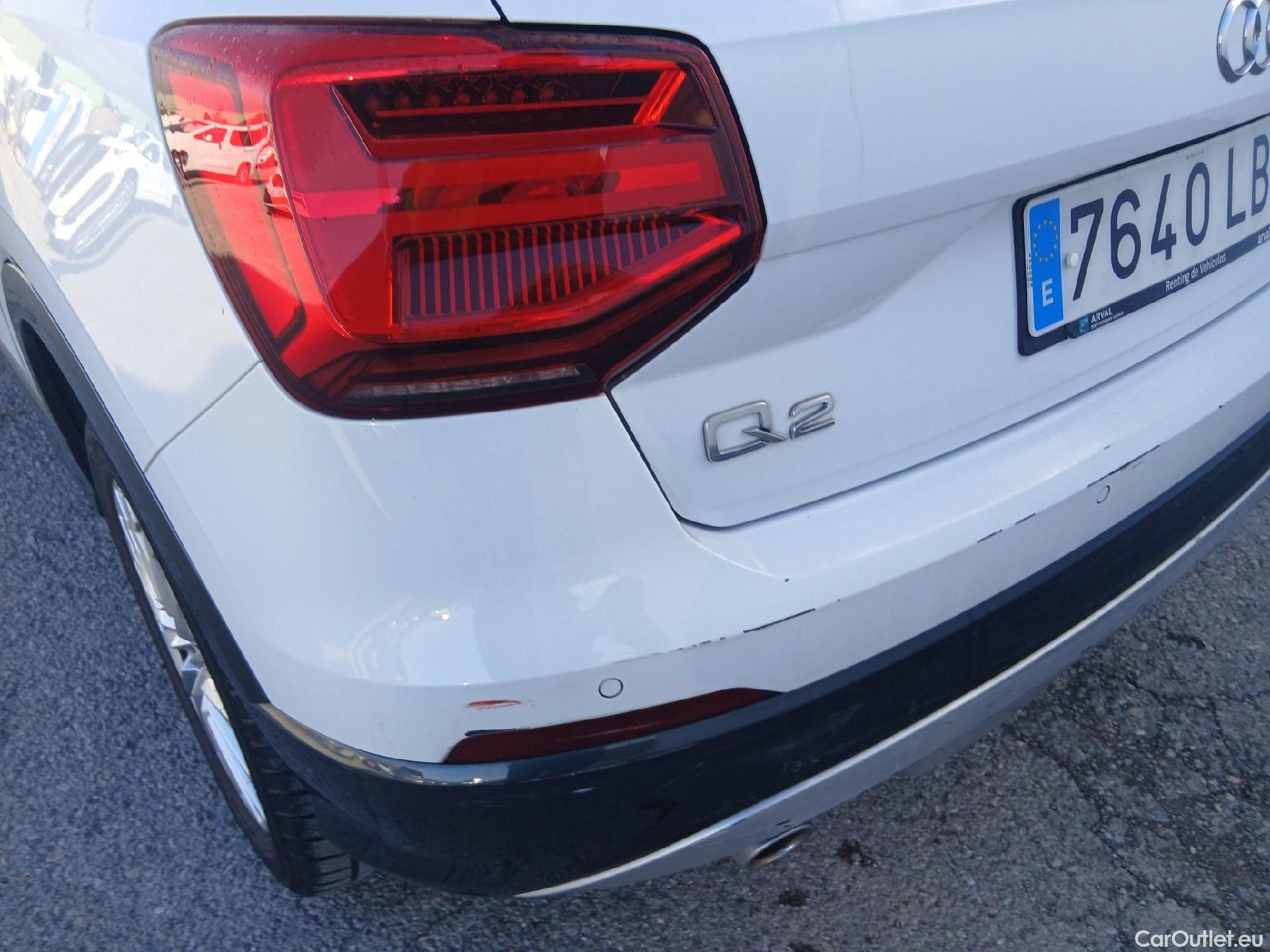  Audi  Q2 AUDI  / 2016 / 5P / todoterreno Design 30 TFSI 85kW (116CV) #13