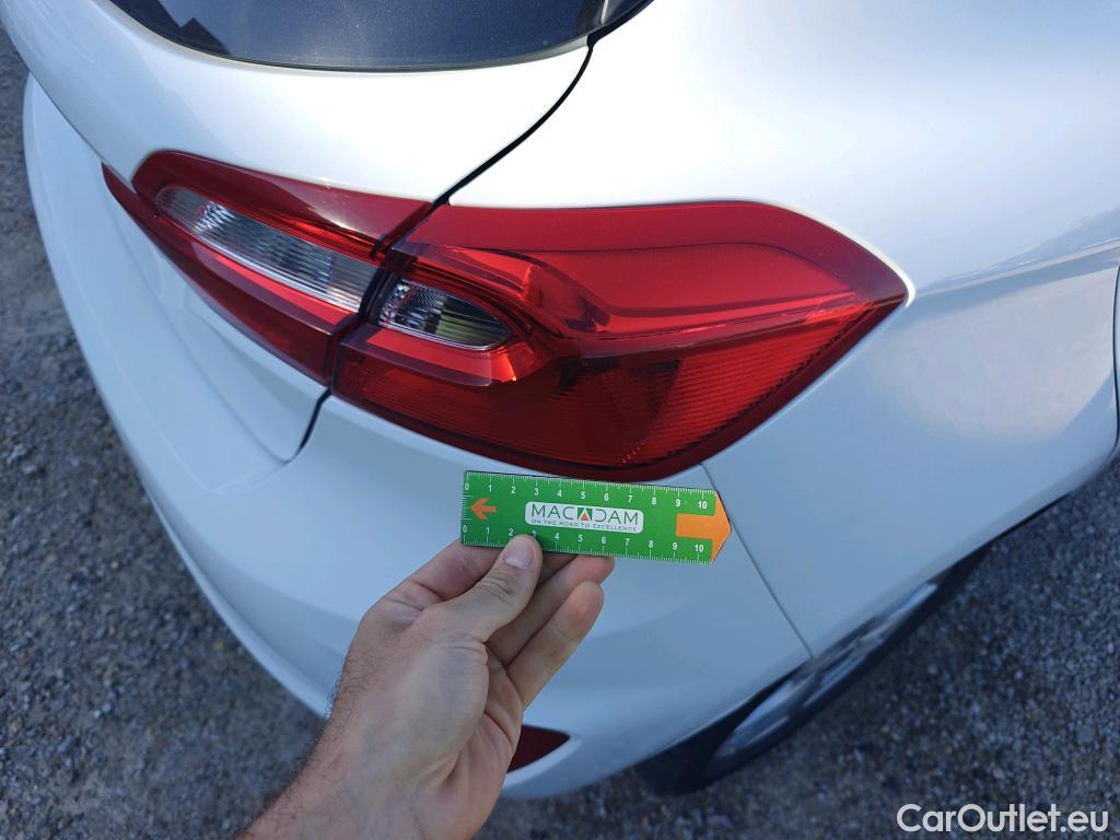  Ford  Fiesta FORD  5p 7G berlina con portón 1.1 Ti-VCT 63kW Trend+ 5p #31