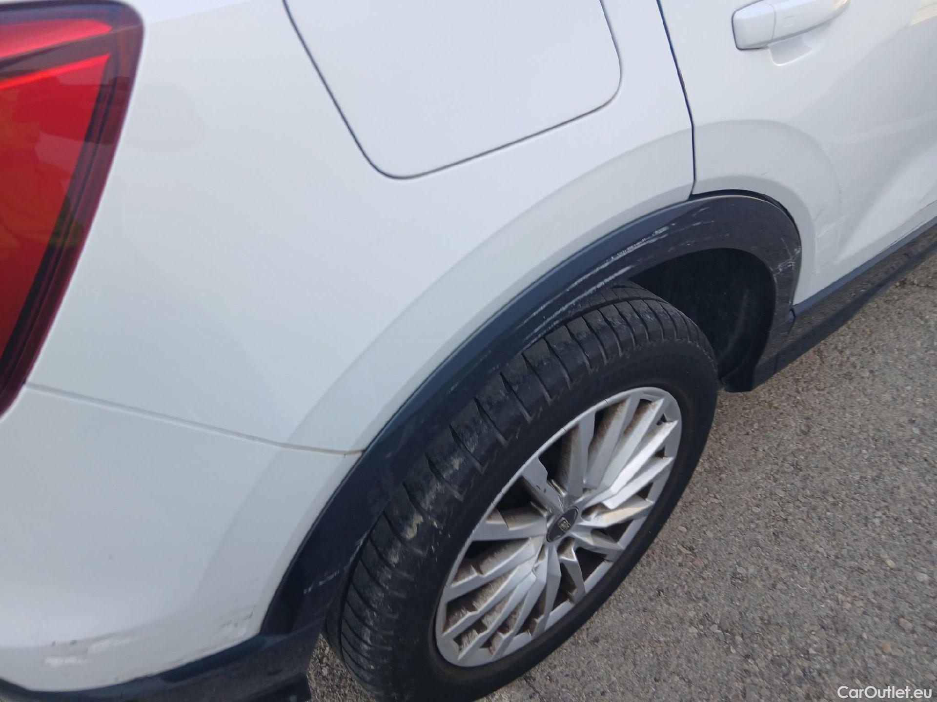  Audi  Q2 AUDI  / 2016 / 5P / todoterreno Design 30 TFSI 85kW (116CV) #21