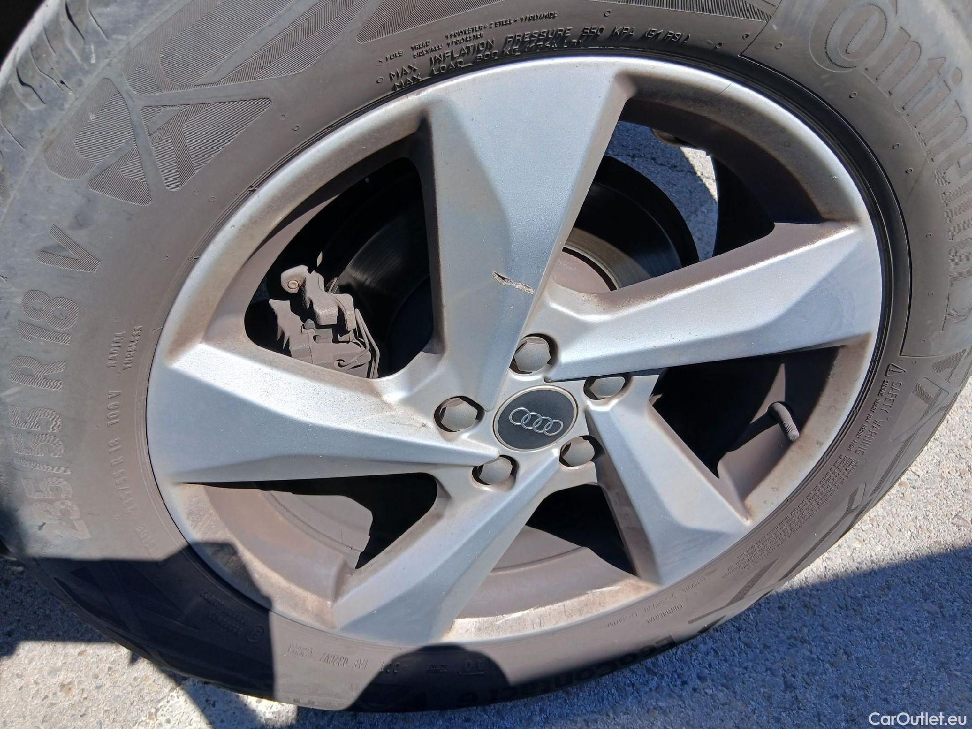  Audi  Q3 AUDI  / 2018 / 5P / todoterreno Advanced 35 TDI 110kW (150CV) S tronic #30